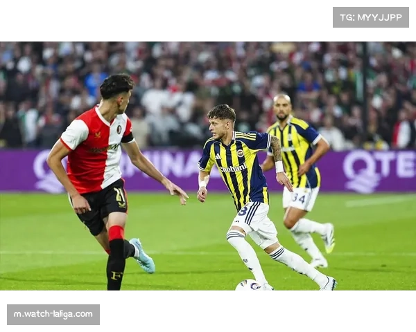 范佩西执教费耶诺德度过低谷期 率队客场取胜重拾争冠信心